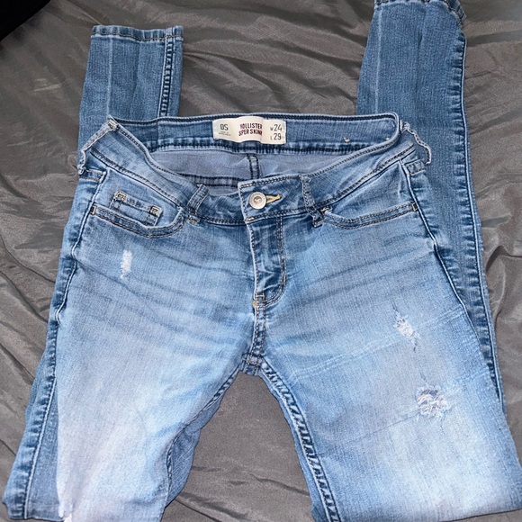Distressed jeans - Picture 2 of 5